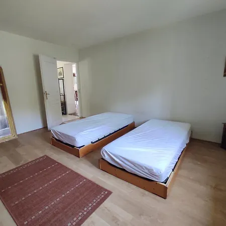 Sur 2 Hectares Holiday home