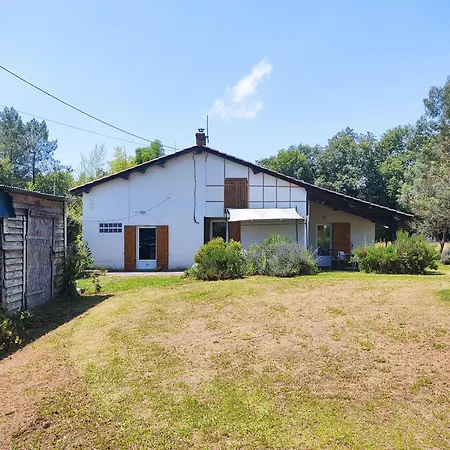 Sur 2 Hectares Holiday home *